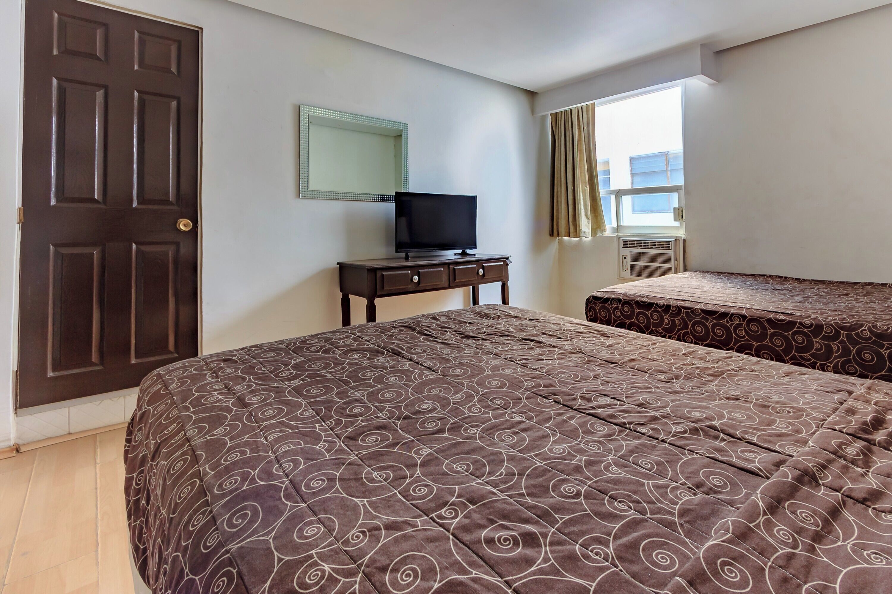 Capital O Hotel Colon Express Guadalajara - גוואדאלחארה
