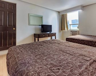 Capital O Hotel Colon Express Guadalajara - Guadalajara