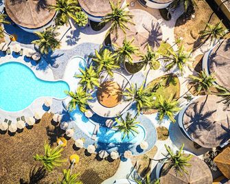 Palm Beach Resort - Serrekunda - Piscina