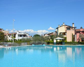 Garda Resort Village - Peschiera del Garda - Piscina