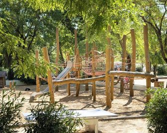 Huttopia Le Moulin - Saint-Martin-d’Ardèche - Patio