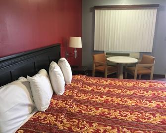 Journeys End Motel - Galloway - Bedroom