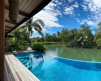 Nanai Resort - Ko Chang - Bazén
