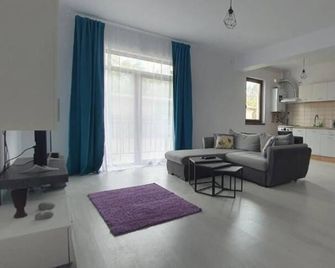 Visaj Metropolitan - Giroc - Wohnzimmer