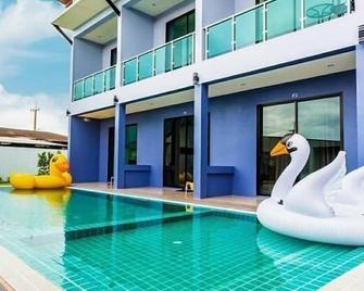 The Phu Resort - Pak Nam Pran - Piscina