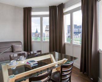 Hotel Foch Nancy Gare - נאנסי - חדר אוכל