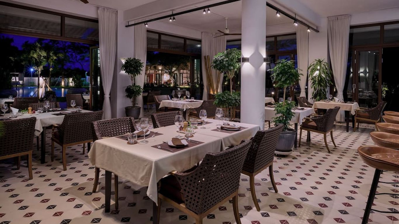 Samanea Beach Resort & Spa