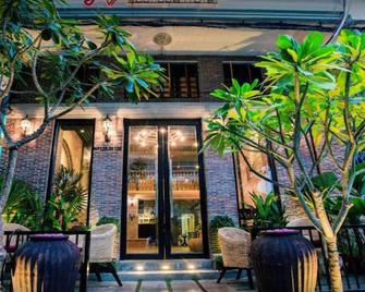 Vacation Boutique Hotel - Phnom Penh - Byggnad