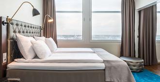 Quality Hotel Arlanda Xpo - Rosersberg - Schlafzimmer