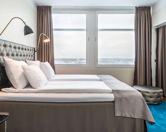 Quality Hotel Arlanda Xpo - Rosersberg - Bedroom