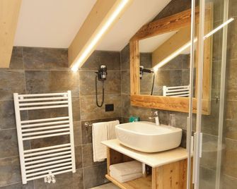 Wellness Hotel Dolomia - Vigo di Fassa - Bagno