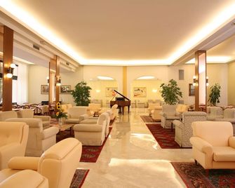 Hotel Terme Marconi - Montegrotto Terme - Lounge