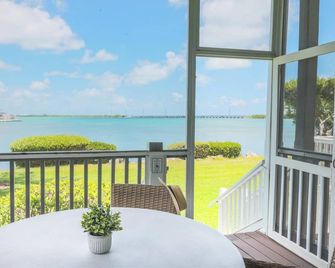 Great Spot for Your Next Vacation! Amazing Unit w/ 3 Bedrooms, Balcony - Duck Key - Balcony