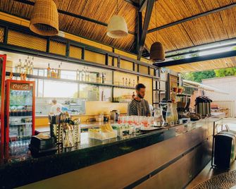 Viajero Cali Hostel & Salsa School - Cali - Bar