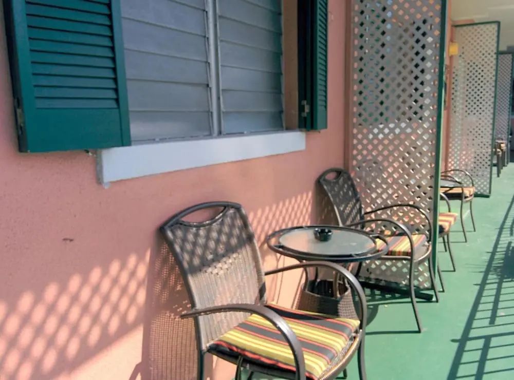 Towne - Nassau - Balkong