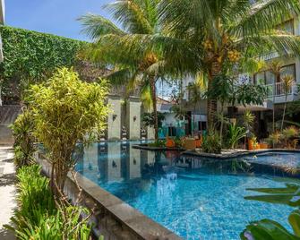 Abian Harmony Hotel - Denpasar - Pool