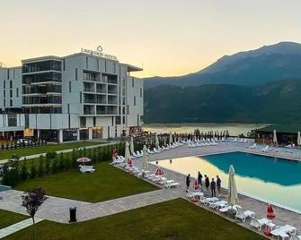 Hotel Lakeside - Prizren - Bể bơi