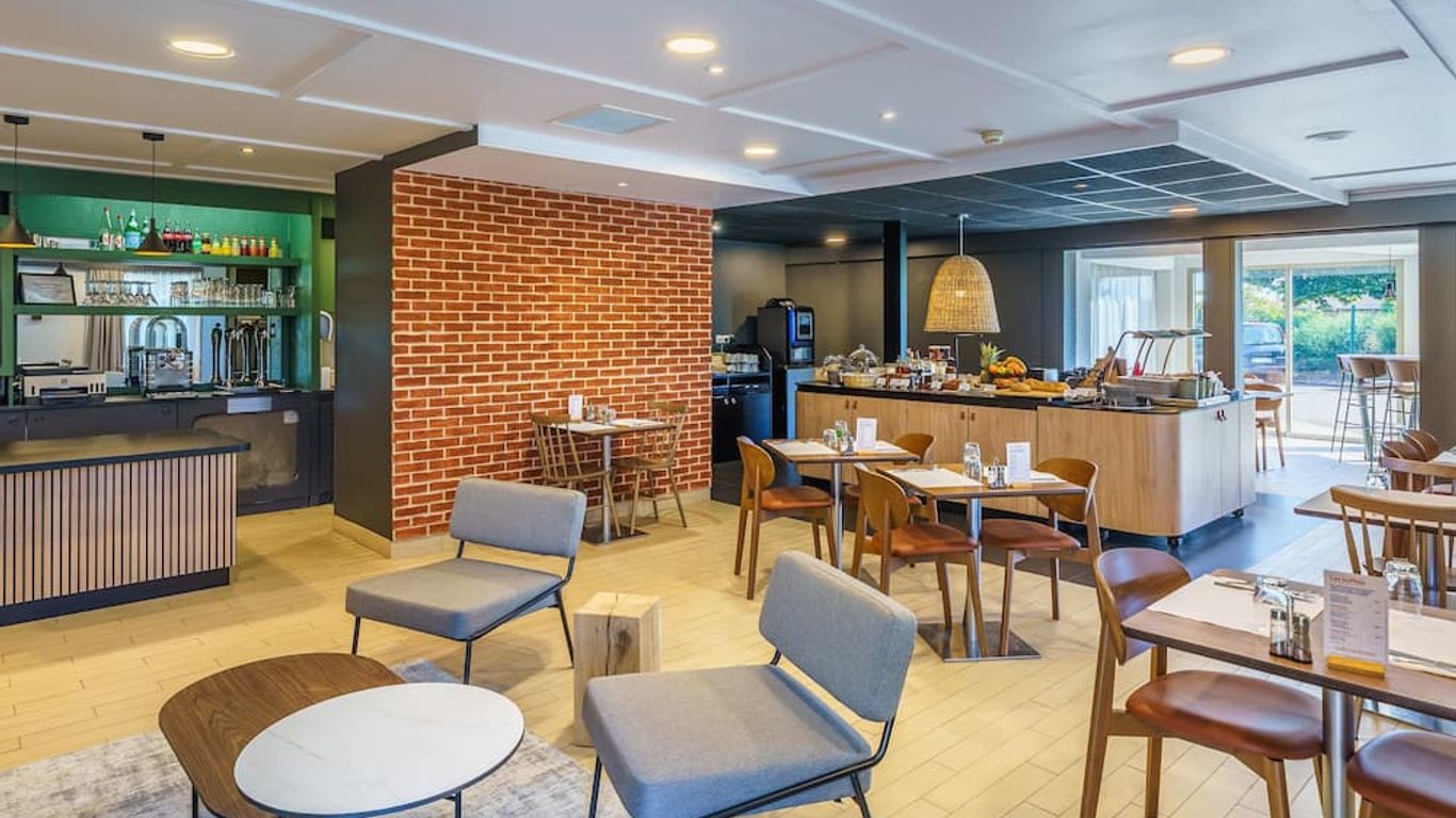 鐘樓迪容東聖阿波利納爾酒店 - Saint – Apollinaire