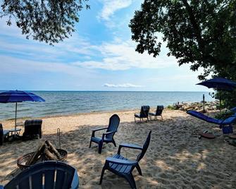 Experience Upper Michigan with a breathtaking view of the Bay . - Menominee - Playa