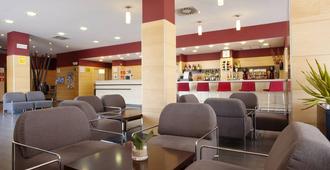 Holiday Inn Express Malaga Airport - Málaga - Bar