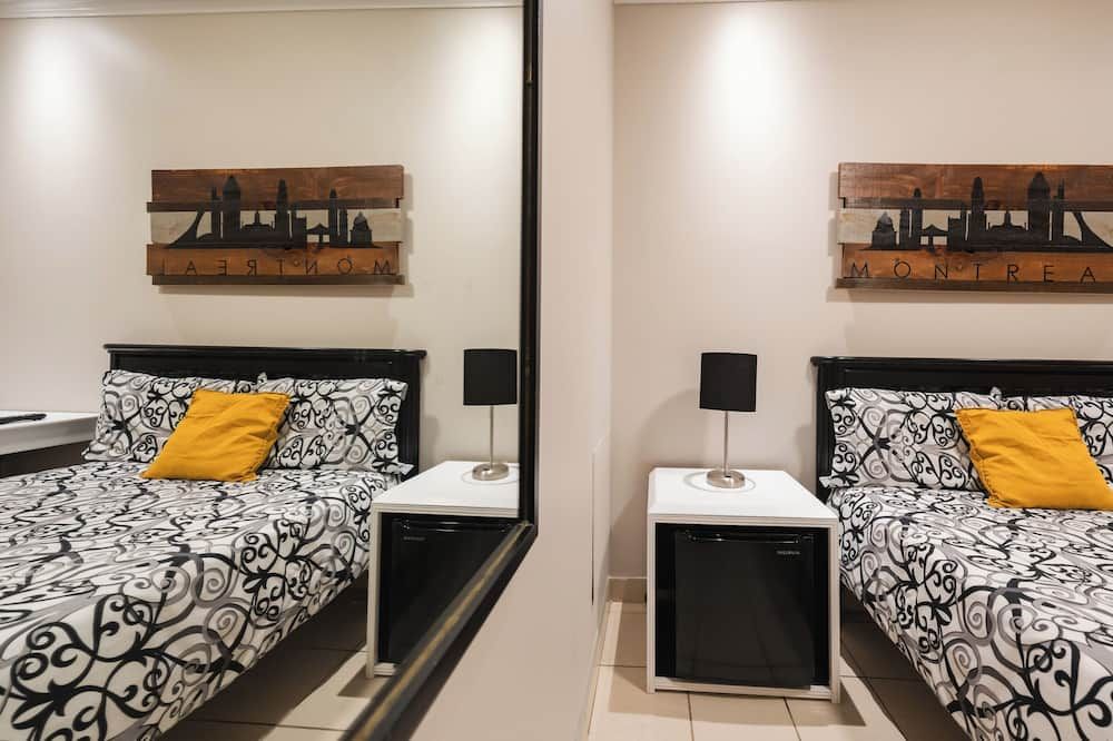 Samesun Montreal Hotel & Hostel