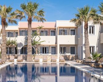Rose Bay Hotel - Kamari - Pool