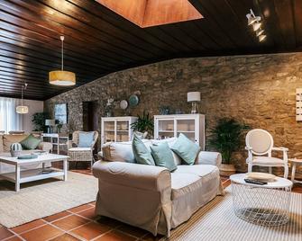 Country Village Senses - Quinta Exclusiva - Reguengo Grande - Sala de estar