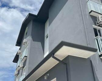 Summit Inn Hotel Cachoeira Paulista - Cachoeira Paulista - Gebäude