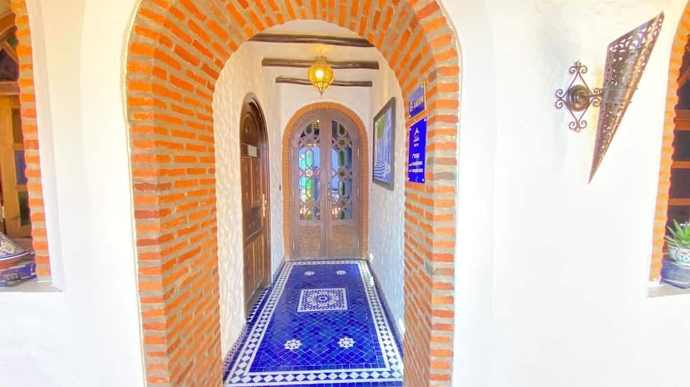 リヤド ガルナータ