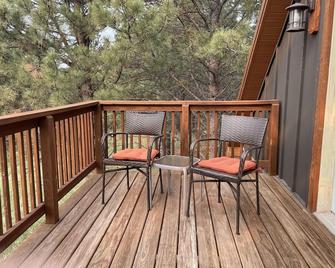 Quiet Bungalow in the Hills - Hermosa - Balcón