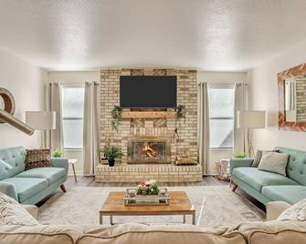 Private Hot Tub-close to 4 ski resorts! - Cottonwood Heights - Sala de estar