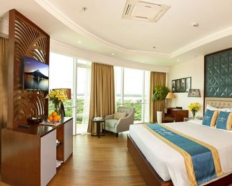 Ninh Kieu Riverside Hotel - Can Tho