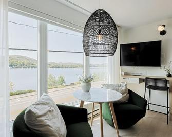 Les Lofts Du Lac Des Sables 5 By Kasania - Sainte-Agathe-des-Monts - Essbereich