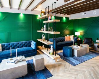 Hotel Denim - Greensboro - Sala de estar