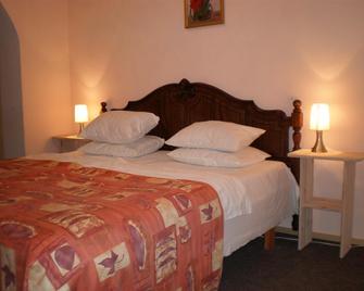 Hotel Getliin - Saku - Bedroom