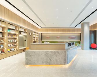 Ji Hotel Cangzhou West Passenger Terminal - Cangzhou - Front desk
