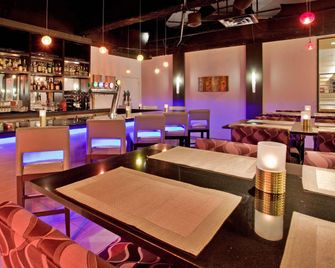 Radisson Hotel Sudbury - Sudbury - Bar