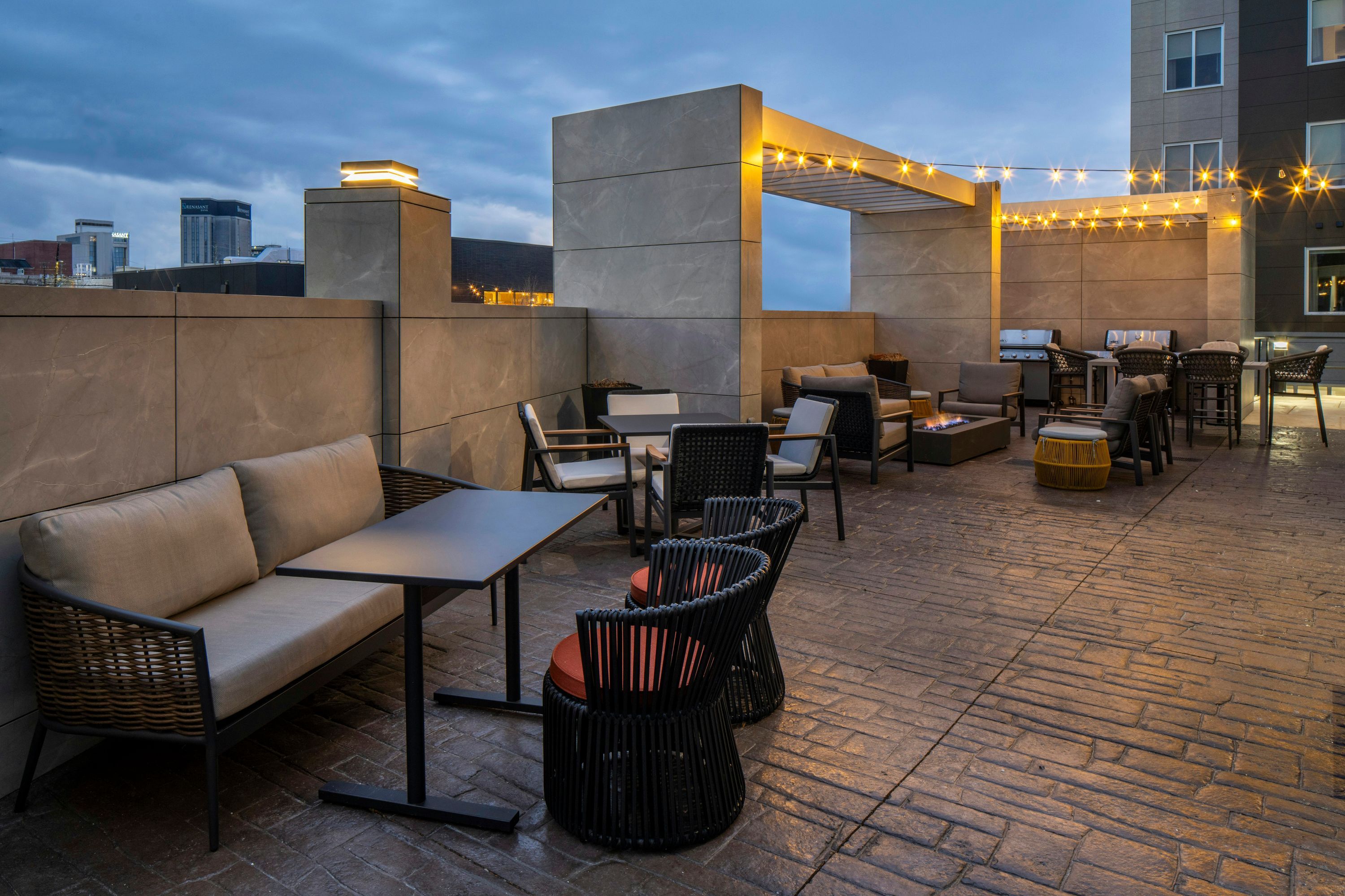 Home2 Suites By Hilton Montgomery Downtown - Montgomery - Balkón