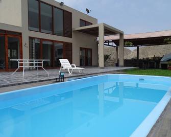 Beautiful country house with pool in Cieneguilla - Cieneguilla - Pool