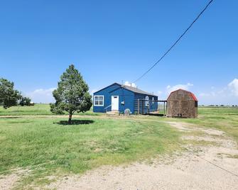 Comfy 2 bedroom home, near Palo Duro Canyon! - Canyon - Edificio