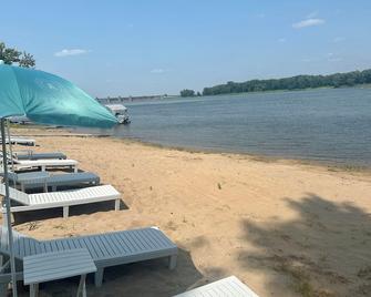 The River's Edge - Tiny Home 3 - Bellevue - Playa