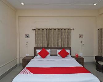 Oyo 5555 Home Stay Harmony House - Guwahati - Bedroom