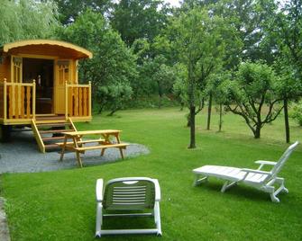 Les Roulottes de Saint-Sulpice - La Caillère-Saint-Hilaire - Patio