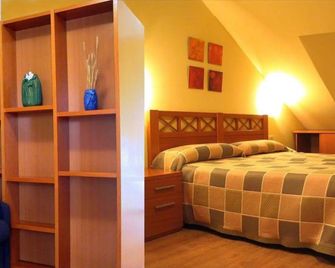 Hotel El Roble - Cervera de Pisuerga - Habitación