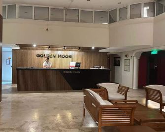 Golden Moon Apart Hotel - Kusadasi - Front desk