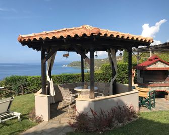 Palamidi Apartments - Loutra