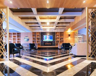 Imperial Turkiz Resort Hotel - Antalya - Lobby