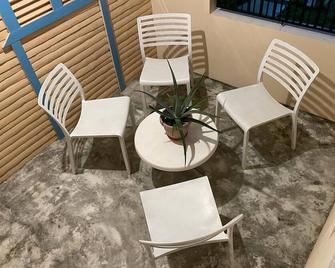 Hotel El Conde De Villa Rosa - Punta Cana - Innenhof