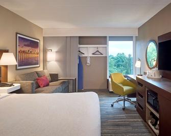 Hampton Inn by Hilton Harrisburg West - Mechanicsburg - Bedroom