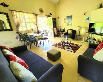 Comfort Suites - Choiseul - Sala de estar